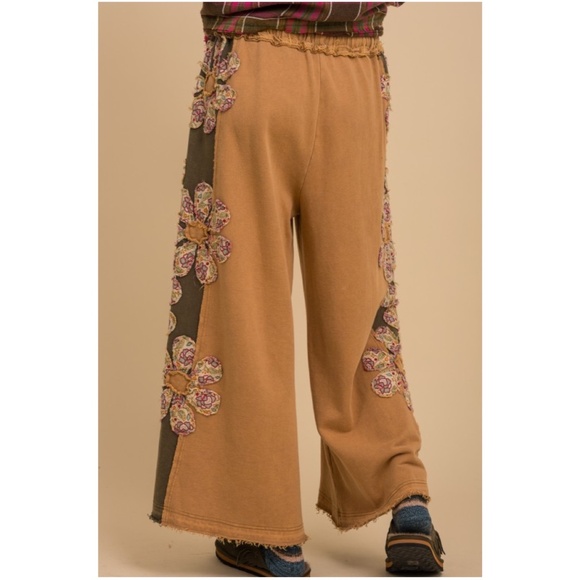 Bluevelvet Rust Floral Patchwork Raw hem Wide Leg Cotton Lounge Pants - Picture 6 of 6